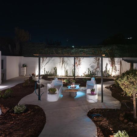 Electra Suites & Spa Perivolos  Exterior photo